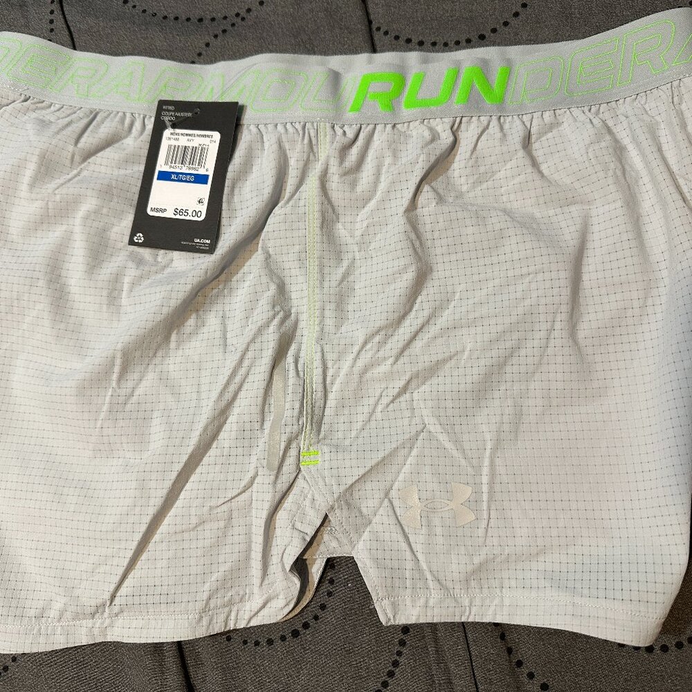 UNDER ARMOUR LIGHT RUNNING #014 GRAY & ELECT. GREEN SHORTS SIZE XL o 2XL MEN $65